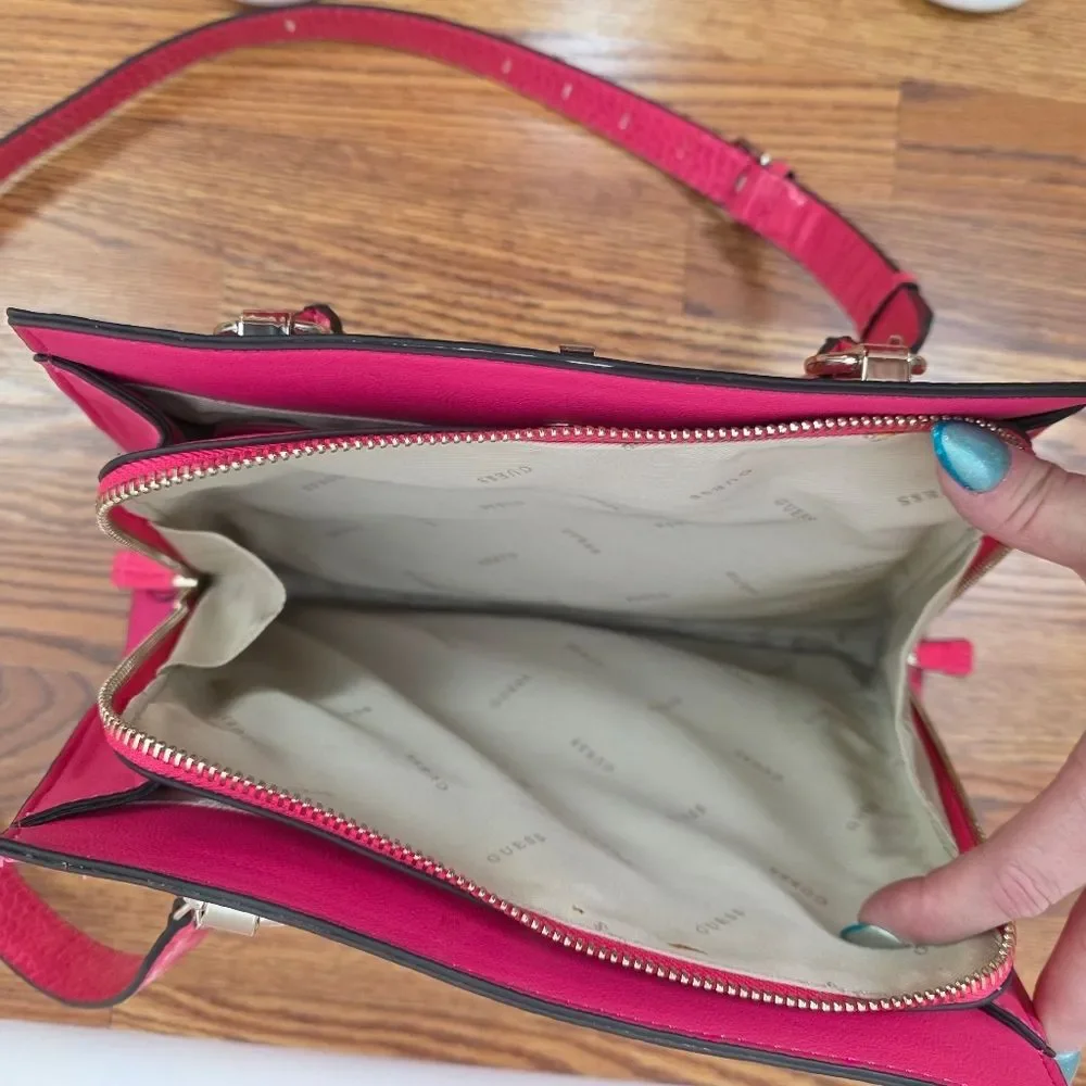 NWT Guess Pink Stephi Croc Embossed Faux Leather Satchel Medium